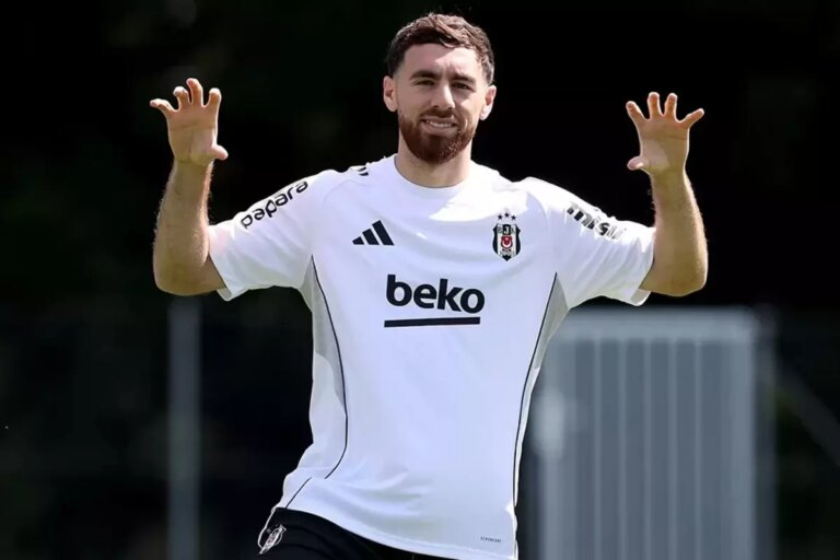 besiktasta orkun kokcu soku UM2kXJAS