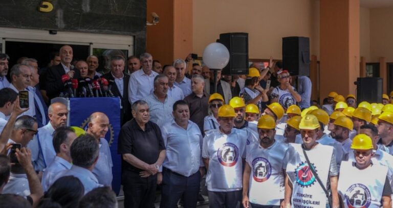 iscinin ne zammi var ne de grev hakki yNzOKw12