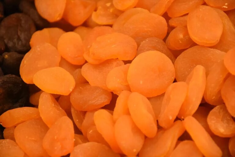 malatya kuru kayisi ihracati 377 milyon dolar gelir uiyQTMr3