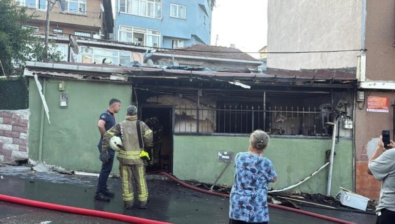 sariyerde gecekondu yangini iki kardes agir yarali uKRwxsdr