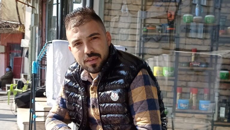 bicakli saldirida hayatini kaybeden genc adam son yolculuguna ugurlandi aNgtgtcq