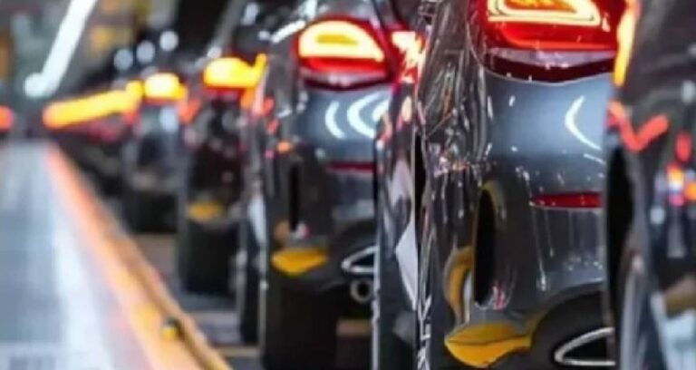 otomotiv sektorunde dengeler degisti yeni elektrikli arac apar topar iptal edildi TxkPbRzd