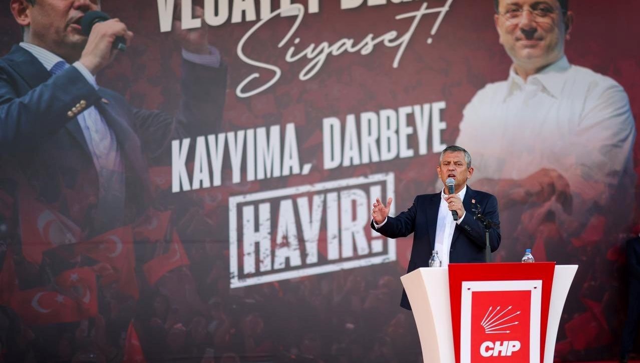 ozgur ozel chp kolay lokma degildir 53Fmm9Y5