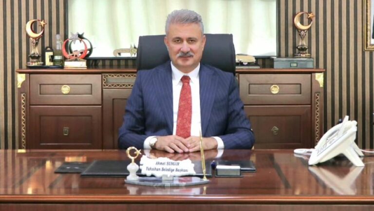 yahsihan belediye baskani ahmet sungur adliyeye sevk edildi Ntpq6bOV