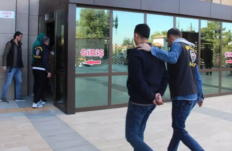 nevsehirde fuhus operasyonu 5 tutuklama VR66Ga3C.jpg