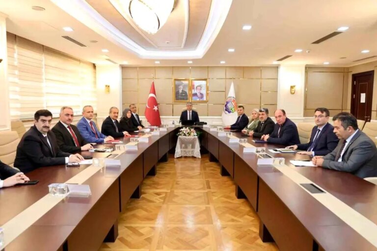 kadin guclendirme toplantisi karabukte 5tIqd1Vb.jpg