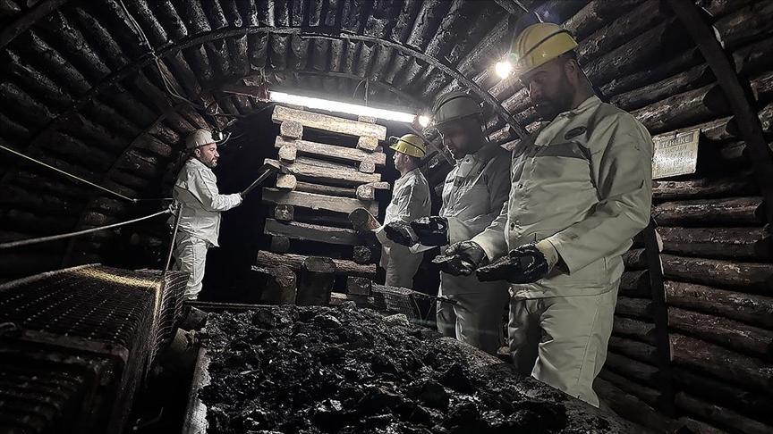 turkiye dunyada ticareti yapilan yaklasik 90 madenden 70ine sahip KGXlT4Zf.jpg