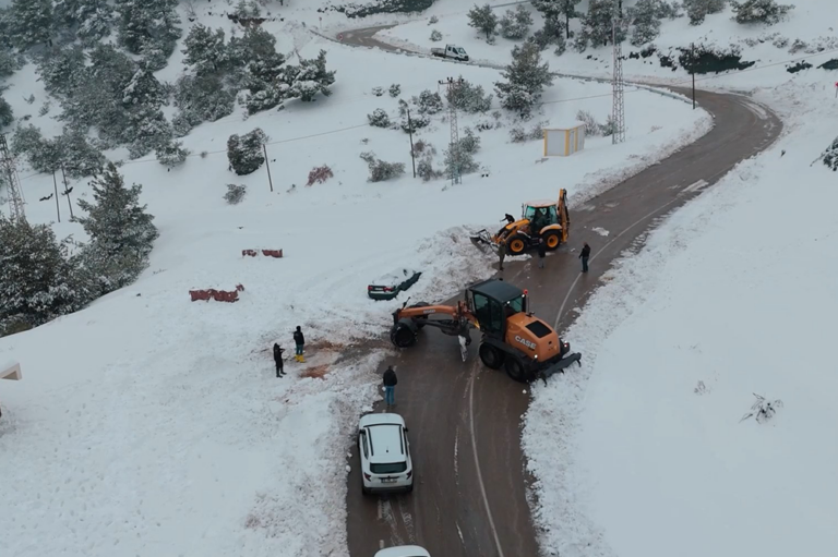 hbbnin-kar-sonrasi-calismalari-devam-ediyor-Xa65NFzE.png