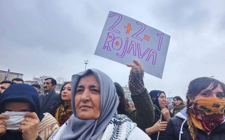 istanbuldaki-rojava-protestosuna-mudahale-BBDUZgnh.jpg