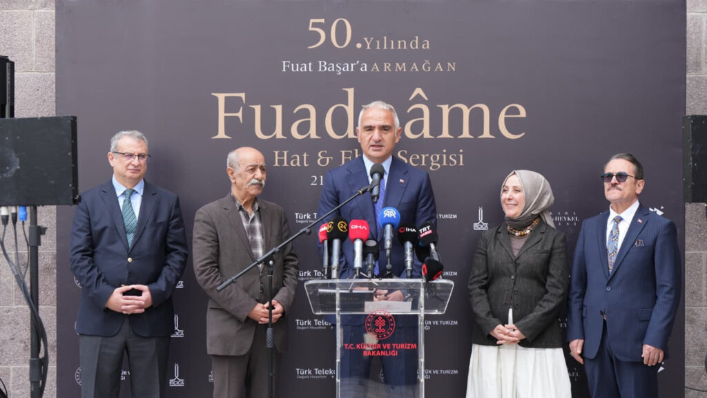 bakan-ersoy-fuadn-me-kultur-mirasimizin-yasayan-hafizasi-uP7PTliw